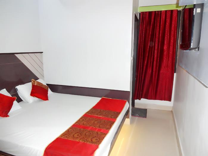 Hotel Hare Krishna Main Bazar Nuova Delhi Esterno foto